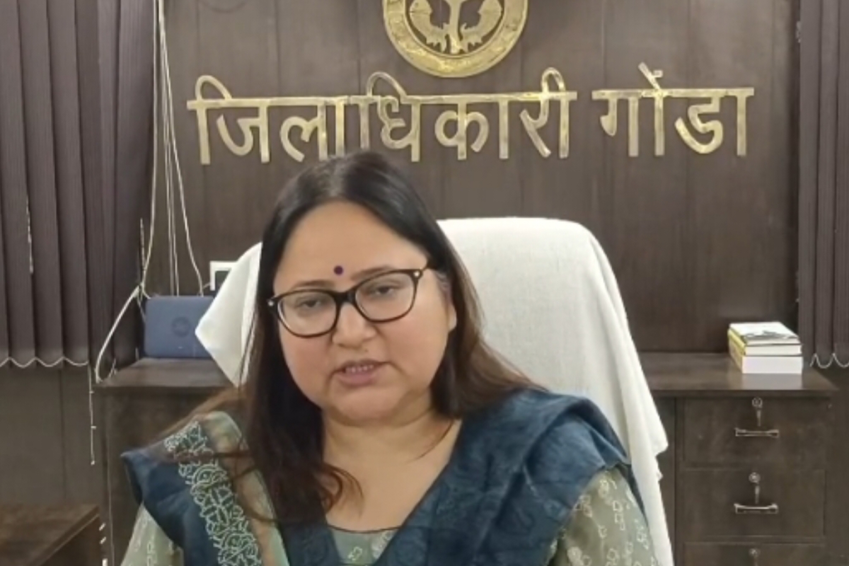 Gonda News: डीएम के ताबड़तोड़ एक्शन से मचा हड़कंप, ठेकेदार का कार्यादेश निरस्त