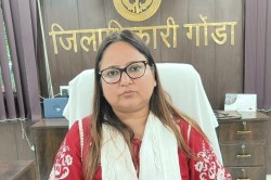 Gonda News: शासकीय धन के दुरुपयोग पर डीएम का बड़ा एक्शन, एफआईआर दर्ज - image