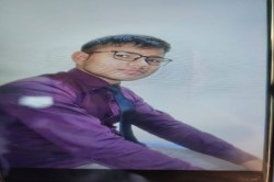 Mau News: सीजेएम कोर्ट में तैनात बाबू की संदिग्ध परिस्थितियों में मौत, मची सनसनी - image