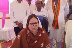 Gonda: प्रधानमंत्री आवास योजना में घोटाला पर डीएम का बड़ा एक्शन, ग्राम पंचायत
अधिकारी व प्रधान समेत 15 लाभार्थी पर FIR दर्ज - image