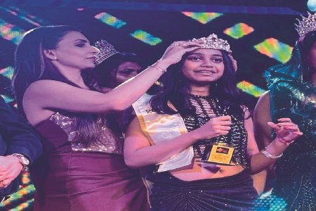 पंक्ति बेदरकर बनीं किड्स सेंट्रल इंडिया 2025 की विजेता (Photo source- Patrika)