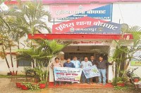 फुटकर दुकानों पर चालानी कार्रवाई (Photo source- Patrika)