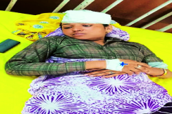 दिल्ली-मुंबई एक्सप्रेस-वे पर चलती गाड़ी से विवाहिता को फेंका… देखें वीडियो… - image