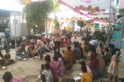 Rathyatra: अतिथि देवो भव: रथयात्रा में ननिहाल पहुंचे दो लाख भक्तों ने ग्रहण किया
प्रसाद - image