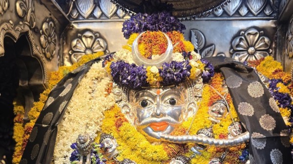 CG News: काशी पहुंचे मुख्यमंत्री विष्णुदेव साय, काल भैरव मंदिर में  की पूजा-अर्चना,देखें तस्वीरें 
