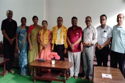 डॉ.रामअवतार दंपती ने प्रभु सेवार्थ अपना घर आश्रम को दिया 40 लाख का दान - image