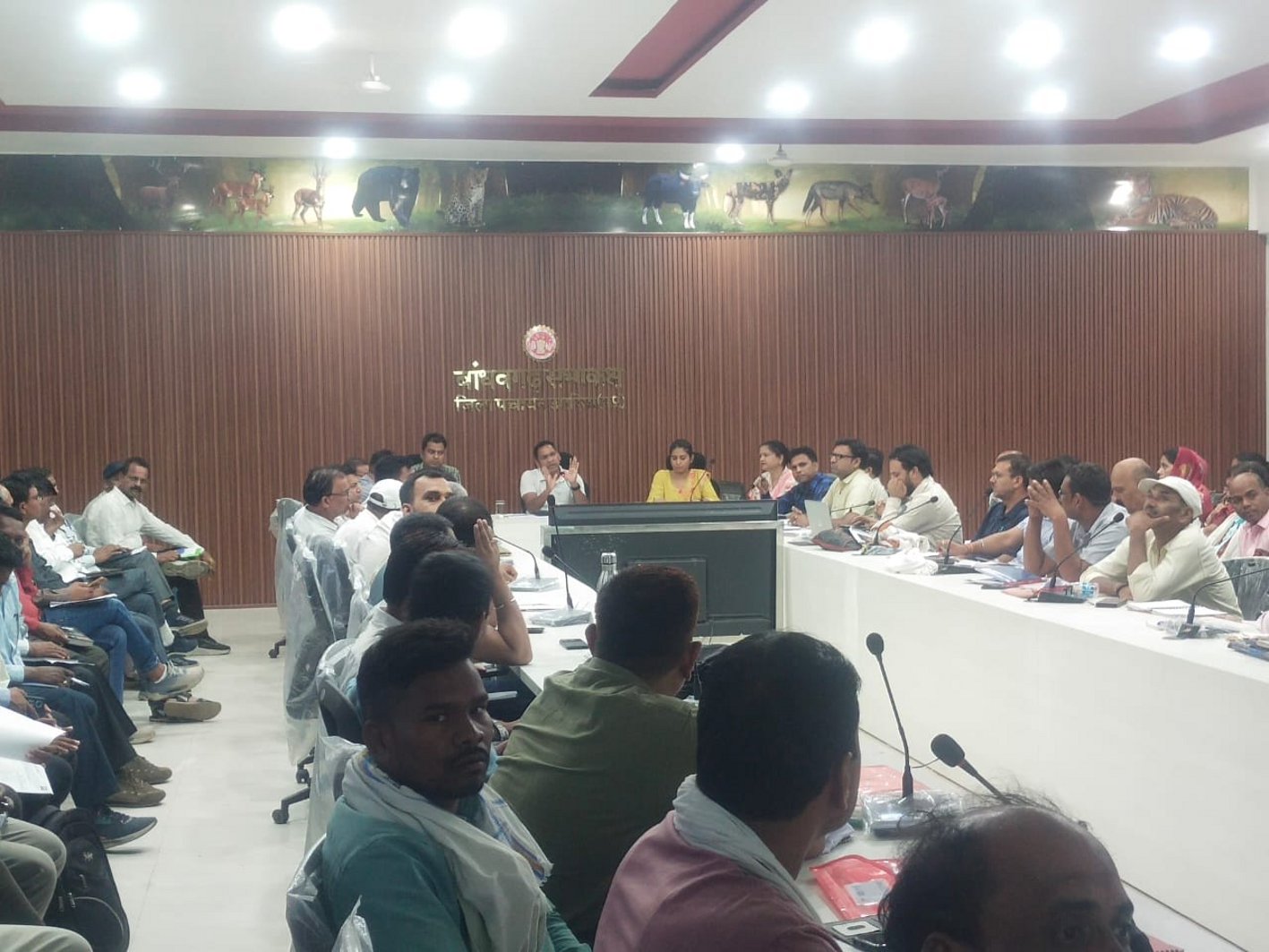कार्य में नहीं दिखी प्रगति तो सीईओ ने उपयंत्री को जारी किया शोकाज नोटिस, छह
सचिवों को किया निलंबित
