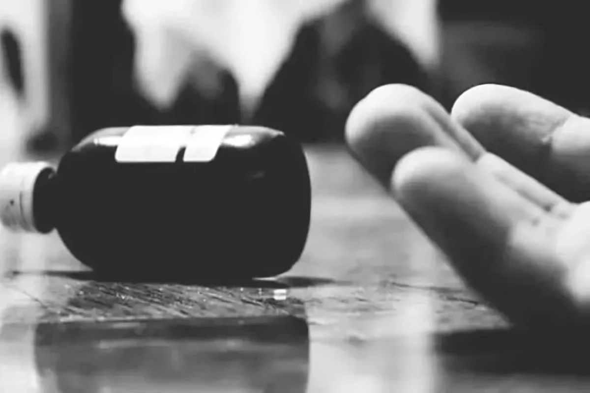 Lucknow Family's Triple Suicide Amidst Domestic Strife and Financial Hardship