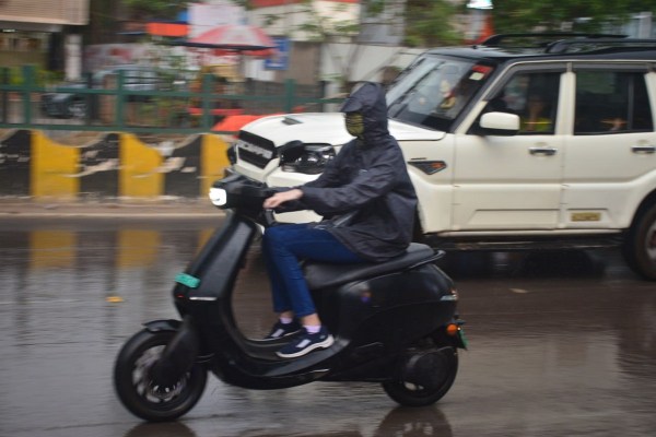 9 जून से मौसम में होगा बड़ा बदलाव! गरज-चमक के साथ हो सकती है बारिश, 50 KM की रफ्तार से चलेंगी हवाएं