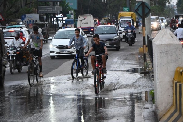 CG Monsoon 2025: मौसम ने ली करवट! आज कई इलाकों में बारिश-अंधड़ के आसार, जानें किन जिलों में होगी बारिश
