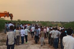 राजस्थान के जोधपुर में भीषण सड़क हादसा, 2 युवकों की दर्दनाक मौत; गुस्साए लोगों
ने रोड किया जाम - image
