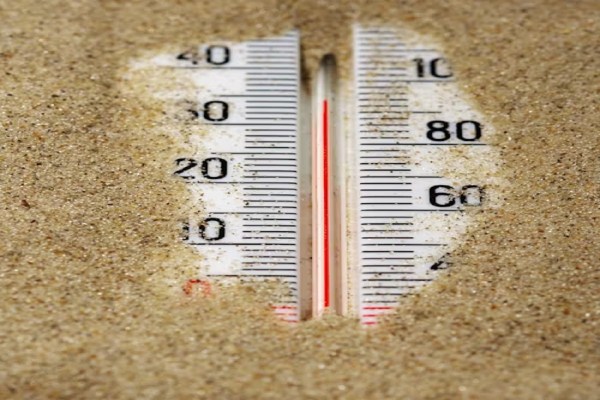 Weather Update: भीषण गर्मी के बीच राहत भरी खबर! इन जिलों में हो सकती है बारिश, येलो अलर्ट जारी