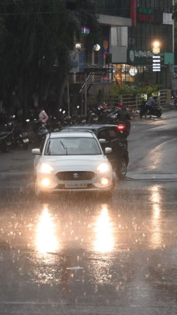 Monsoon: 21 दिन ब्रेक के बाद बस्तर से दुर्ग पहुंचा मानसून, इन जिलों में भारी बारिश की चेतावनी