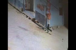 निर्माणाधीन मकान से चोर दो लाख रुपए के बिजली के तार व अन्य सामान चुरा ले गया - image