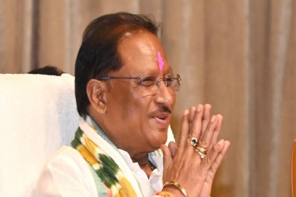 CM साय ने बुद्ध महोत्सव के लिए 25 लाख की घोषणा की, 94 करोड़ के कामों का लोकार्पण-भूमिपूजन भी... देखें Photos
