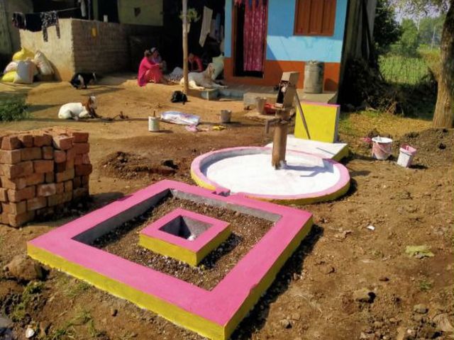 रिचार्ज पिट