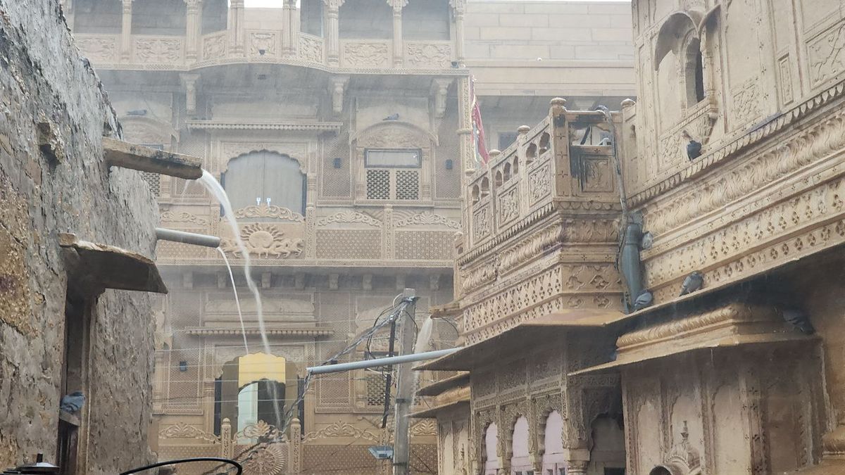 Watch Video: स्वर्णनगरी सहित पोकरण व रामदेवरा में भी चला बारिश का दौर