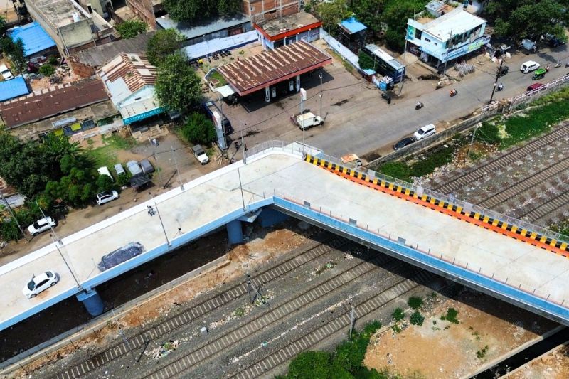 bhopal 90 degree bridge