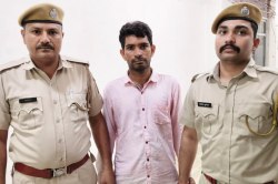ऑनलाइन गेम की लत में डूबा पैसा… सात साल से जहां काम करता था वहीं रच दी साजिश,
गिरफ्तार - image