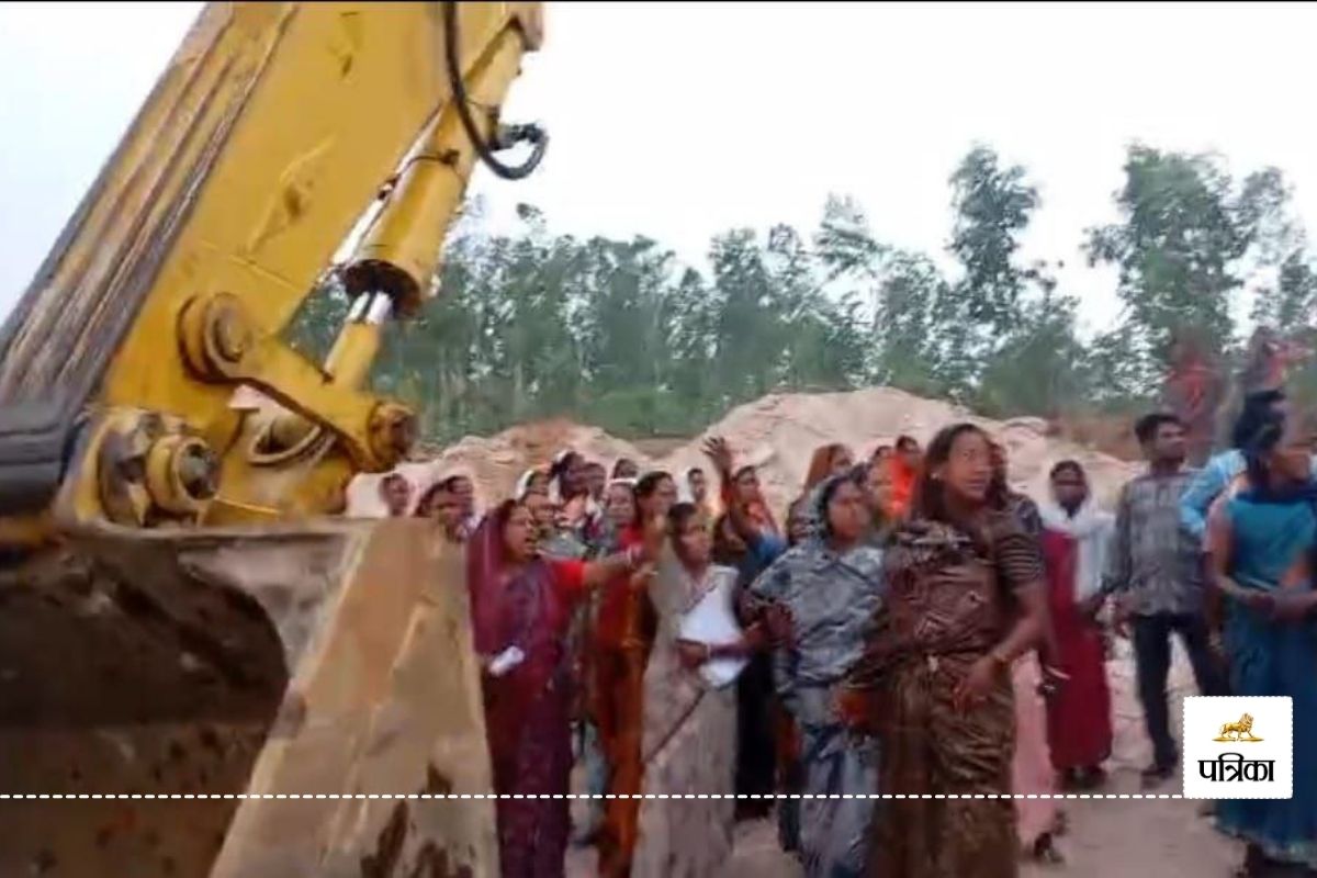 Amgaon coal mines: आमगांव कोल माइंस का नया पैच शुरु करने गई टीम को ग्रामीणों ने
खदेड़ा, बैरंग लौटे अधिकारी
