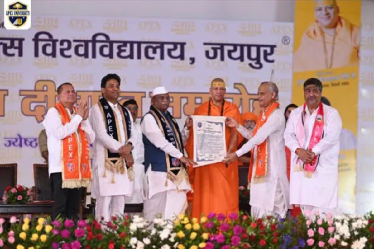 एपेक्स यूनिवर्सिटी का खत्म हुआ तीसरा दीक्षांत समारोह, मेधावी छात्रों को दिए गए
स्वर्ण पदक