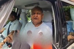 Rajasthan: पूर्ववर्ती कांग्रेस सरकार को गिराने का किसने किया षड्यंत्र? अशोक
गहलोत ने इन 3 नेताओं पर लगाया आरोप - image