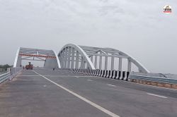 Bandikui-Jaipur Expressway: 30 मिनट कम हो जाएगी जयपुर की दूरी, जानें नए
एक्सप्रेस-वे पर कितना लगेगा टोल - image