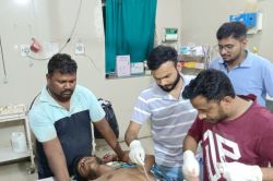 Banswara: खाना बनाने से इंकार किया तो पिता ने सगे बेटे को दी खौफनाक सजा, हालत
गंभीर - image