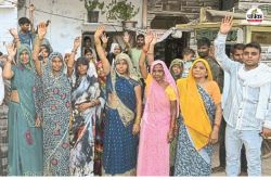 भरतपुर में लगे लाल निशान, अब टूटेंगे सैंकड़ों मकान, भुक्तभोगियों की नींद उड़ी,
सदमे में मकान मालिक - image