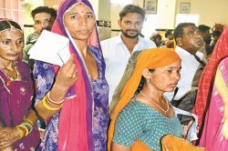 अब तक उमस से बेहाल रहा है बीकानेर, आज से तीन दिन राहत के आसार, बारिश की उम्मीद
बंधी - image