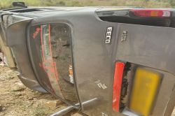 UP Car Accident: खाटूश्याम के दर्शन कर लौट रहे UP के श्रद्धालुओं की कार पलटी, 5
महिलाओं समेत 8 घायल - image