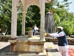 Haldighati: महाराणा प्रताप की भूमि पर यह बोले राज्यपाल, जिसे सुनकर आप भी गर्व से
भर उठेंगे - image