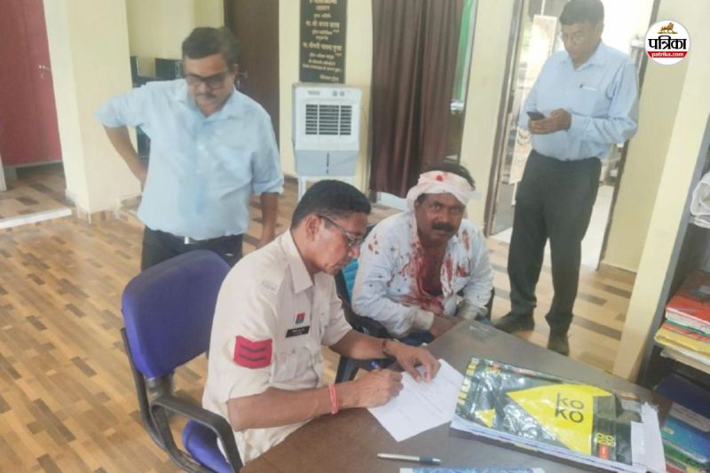 Coal mines officer beaten