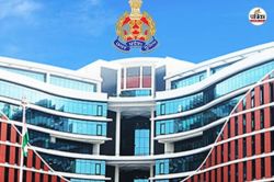 गाजियाबाद के सिपाही सौरभ हत्याकांड: मुख्य आरोपी का भाई साजिद मुठभेड़ के बाद
गिरफ्तार - image