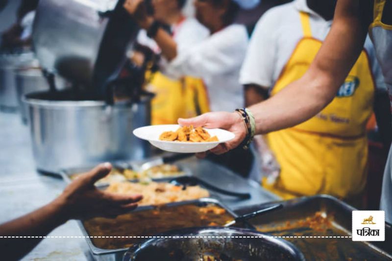 CG News: 600 रसोई सहायिकाएं हो जाएंगी बेरोजगार, युक्तियुक्तकरण बनी वजह...