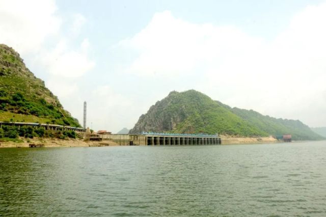 बीसलपुर डेम में पानी की आवक, पत्रिका फोटो