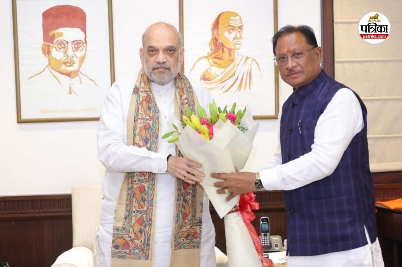 मुख्यमंत्री विष्णुदेव साय- केंद्रीय गृहमंत्री अमित शाह (Photo source- DPR)