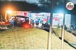 शिक्षाविदों और छात्रों के साथ ग्रामीणों ने भी की शराब दुकान हटाने की मांग, शिफ्ट
करने जमीन तलाशने में जुटा विभाग - image