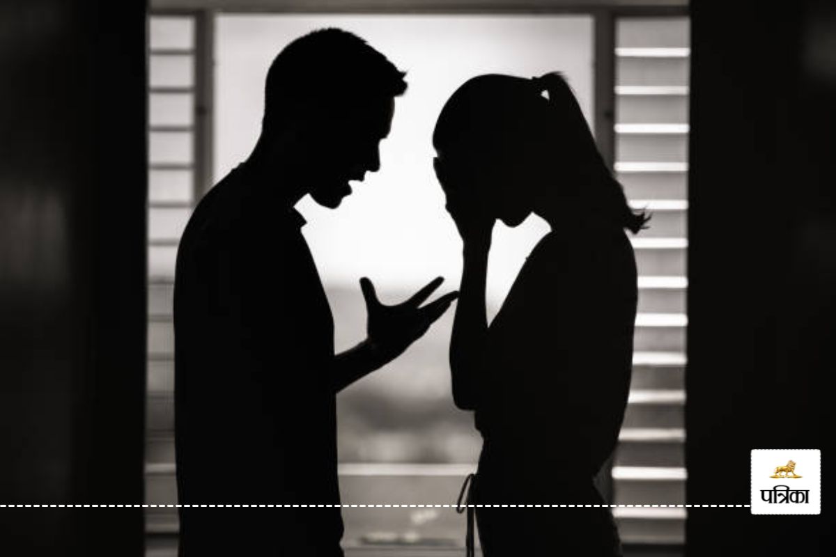 नाबालिग गर्लफ्रेंड व मां से Boyfriend ने की मारपीट(photo-unsplash)