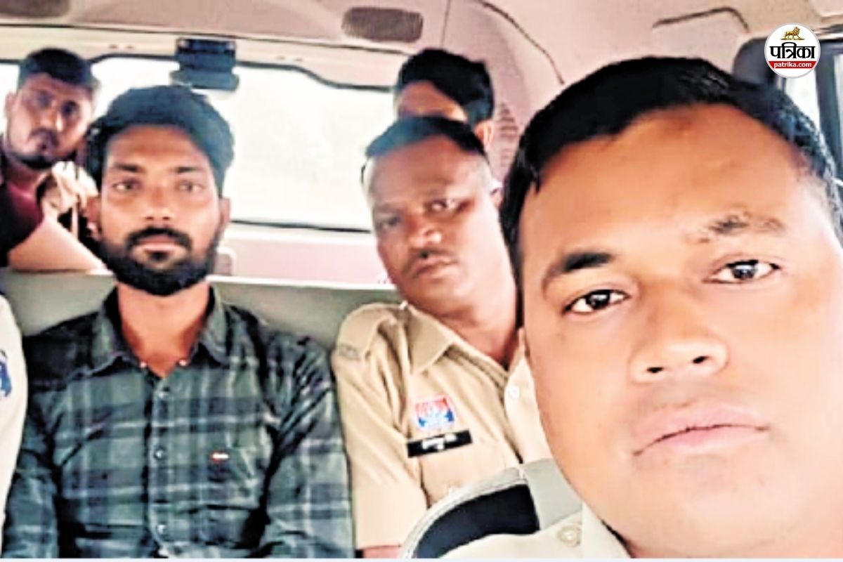 Murder Case: भाई ने बड़ी बहन को बेरहमी से मार डाला, इस बात पर हुआ था विवाद,
जानकर उड़ जाएंगे होश