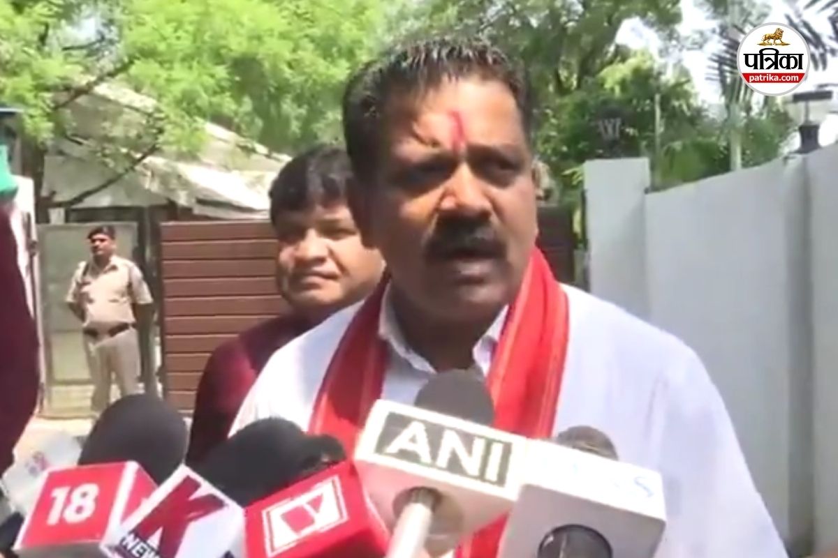 CG News: तियानमेन स्क्वायर हत्याकांड पर उपमुख्यमंत्री विजय शर्मा ने कही ये बात,
देखें वीडियो
