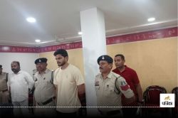 अंडा ठेला लगाने वाले तोमर ब्रदर्स कैसे बने करोड़पति? थार, हथियार, कैश, विला और…
पुलिस ने खोला राज, जानकर चौंका रायपुर - image