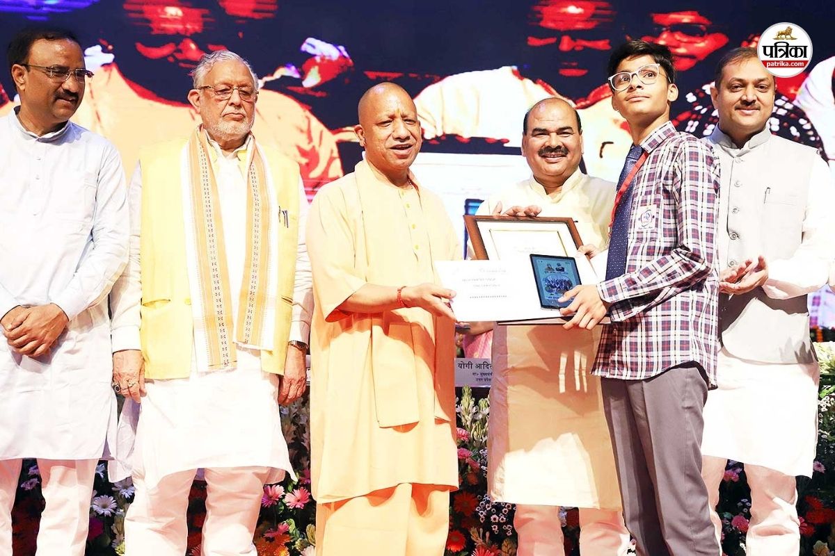 दंगाइयों और बलवाइयों पर सख्त योगी सरकार, ऐलान- आप बस वीडियो वायरल कर दीजिए…
वसूली हम कर लेंगे