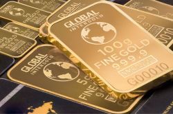 Gold Price Today: सोने की कीमतों में आई जबरदस्त गिरावट, चांदी के भी घट गए भाव,
आखिर क्या है वजह? - image