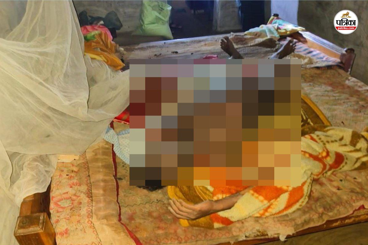 Burnt alive: पत्नी पर कुल्हाड़ी से किया ताबड़तोड़ प्रहार, मर गई है सोचकर खुद को
जला लिया जिंदा