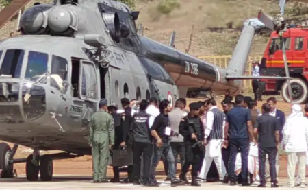 Defense Minister Rajnath Singh's helicopter could not take off in Pachmarhi