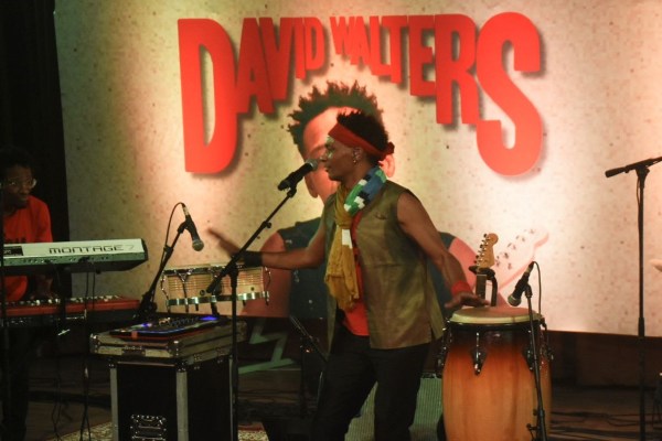 Singers Devid Walters