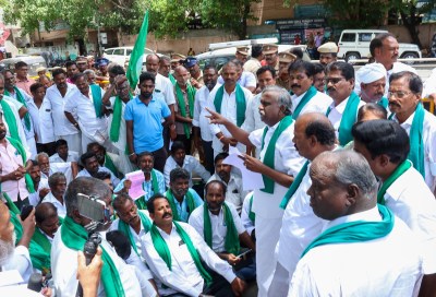 Farmers protest