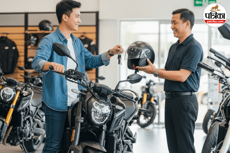 Govt Plans to Make Two Helmets Mandatory