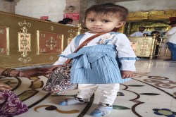 विमान हादसे के बाद लापता हुई दादी के साथ नन्हीं जान - image